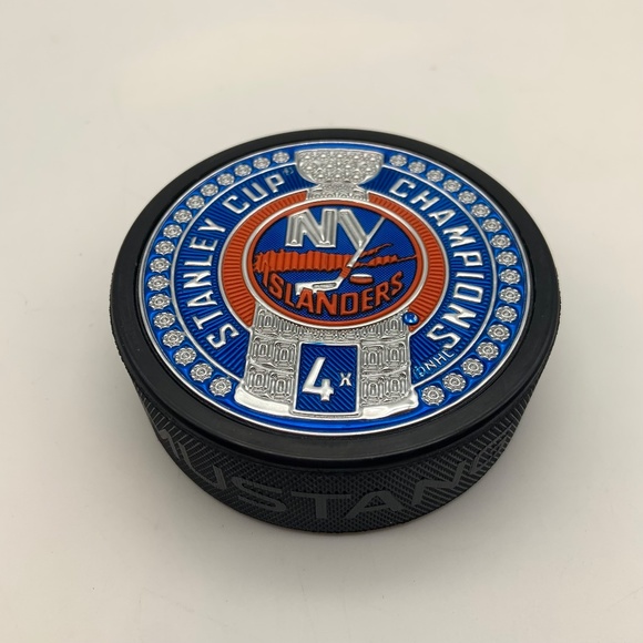 New York Islanders Stanley Cup Champions Embossed Collectible Puck - Picture 2 of 15